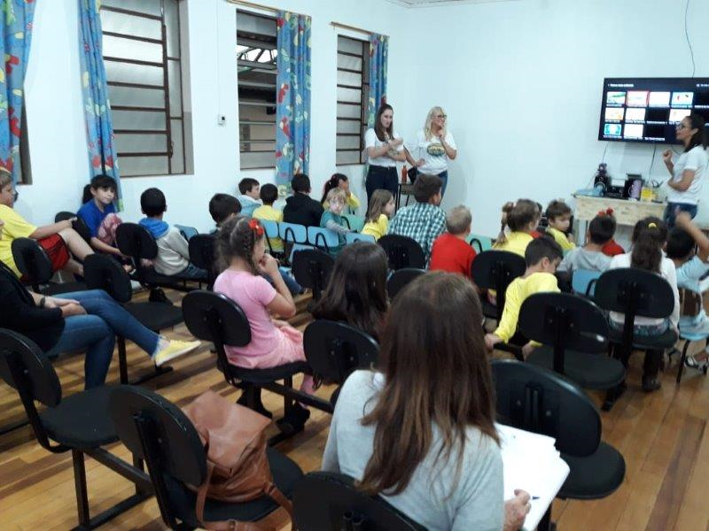 Administração Municipal de Porto Mauá e ONG Terra Verde realizam atividades ambientais.